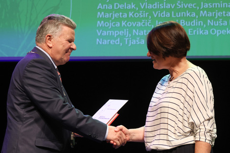 ZLATE PETICE 99d FOTO LJUBO VUKELIČ